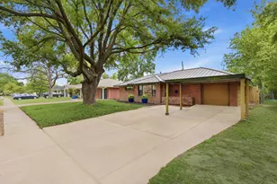 5325 Nina Lee Ln, Houston, TX 77092 - Photo 3