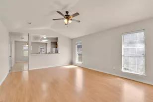 115 Bolero Way, Huntsville, TX 77340 - Photo 5