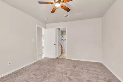 115 Bolero Way, Huntsville, TX 77340 - Photo 11