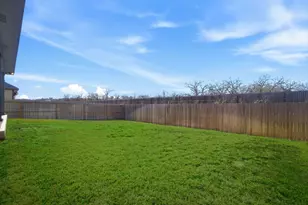 1318 Kingsgate Dr, Bryan, TX 77807 - Photo 31