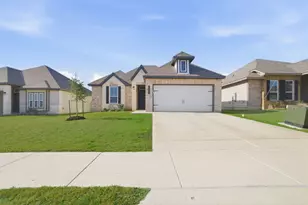 1318 Kingsgate Dr, Bryan, TX 77807 - Photo 3