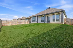 1318 Kingsgate Dr, Bryan, TX 77807 - Photo 27