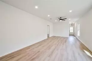 12827 Hannah Spgs Ln, Magnolia, TX 77354 - Photo 9