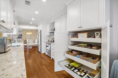 413 N Post Oak Lane #413, Houston, TX 77024 - Photo 7