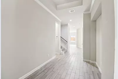 318 Westlake Terrace Drive, Conroe, TX 77304 - Photo 7