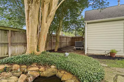 16719 Fallen Leaf Way, Houston, TX 77058 - Photo 27