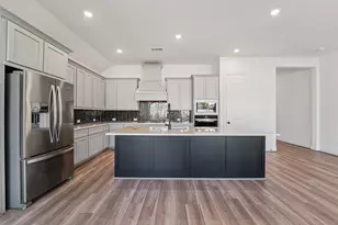 13136 Soaring Frst Dr, Conroe, TX 77302 - Photo 9