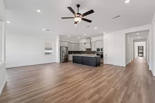 13136 Soaring Frst Dr, Conroe, TX 77302 - Photo 5