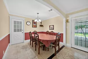 1313 Plymouth St, Pasadena, TX 77502 - Photo 9