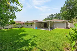 1313 Plymouth St, Pasadena, TX 77502 - Photo 25