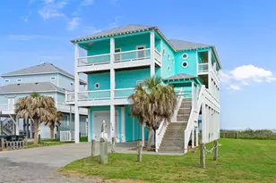 3116 James, Crystal Beach, TX 77650 - Photo 5