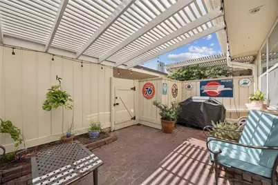 1223 Fountain View Drive #124, Houston, TX 77057 - Photo 21
