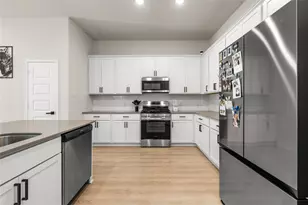 4001 Baja Ln, Houston, TX 77045 - Photo 5