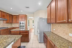 7527 Trail Hollow, Missouri City, TX 77459 - Photo 13