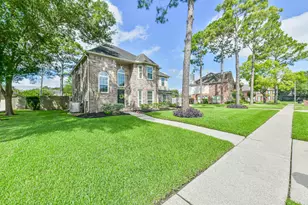1806 Middlecreek St, Friendswood, TX 77546 - Photo 5