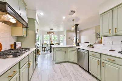1806 Middlecreek Street, Friendswood, TX 77546 - Photo 15