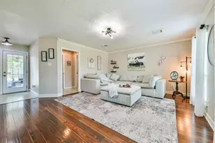 1806 Middlecreek St, Friendswood, TX 77546 - Photo 11