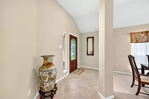 9403 Comstock Meadows Dr, Houston, TX 77095 - Photo 9