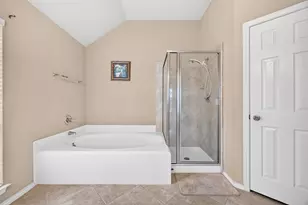 9403 Comstock Meadows Dr, Houston, TX 77095 - Photo 25