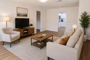 6011 Belmark St, Houston, TX 77033 - Photo 3