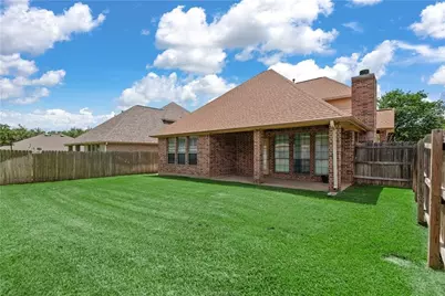 1904 Debbie Drive, Bryan, TX 77802 - Photo 31