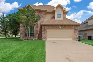 1904 Debbie Dr, Bryan, TX 77802 - Photo 1