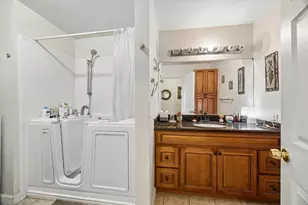 2420 Karbach St, Houston, TX 77092 - Photo 13