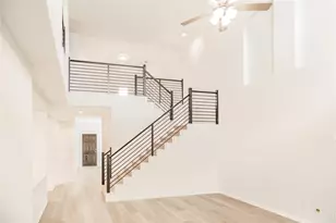 208 Cambria Green Ln, Katy, TX 77493 - Photo 5