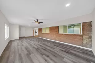 4119 Ebbtide Dr, Houston, TX 77045 - Photo 43