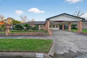 4119 Ebbtide Dr, Houston, TX 77045 - Photo 3