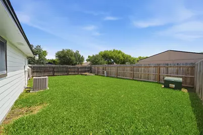 5820 Guadalupe Drive, Dickinson, TX 77539 - Photo 19