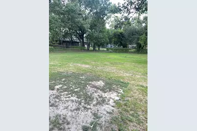 2114 Evergreen Lane, La Marque, TX 77568 - Photo 11