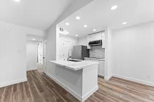 17331 Red Oak Dr, Houston, TX 77090 - Photo 5