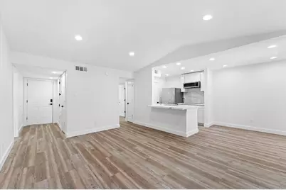 17331 Red Oak Drive #14, Houston, TX 77090 - Photo 3