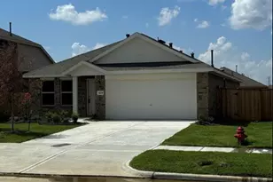 4214 Briarstone Knl Trl, Baytown, TX 77521 - Photo 3