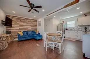 5824 Avenue R, Galveston, TX 77551 - Photo 5