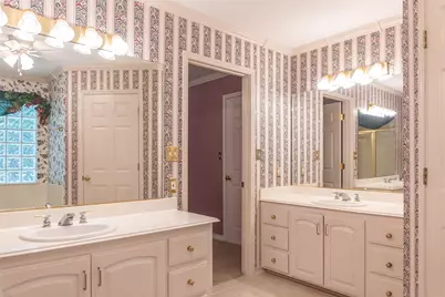 1116 N Pine Street, Village Mills, TX 75979 - Photo 23