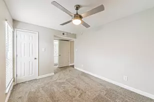 1111 W Main St, League City, TX 77573 - Photo 29