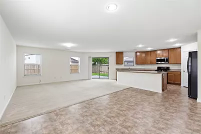 18919 Remington Springs Drive, Houston, TX 77073 - Photo 15