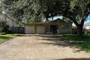 10514 Norton Dr, Houston, TX 77043 - Photo 1