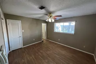 6010 Hoover St, Houston, TX 77092 - Photo 11