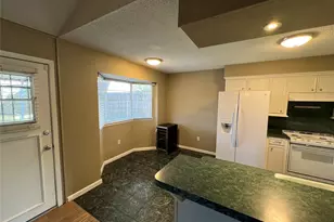 6010 Hoover St, Houston, TX 77092 - Photo 9