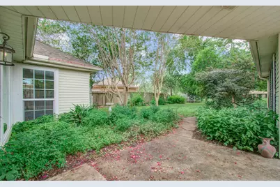 16209 Wall Street, Jersey Village, TX 77040 - Photo 43