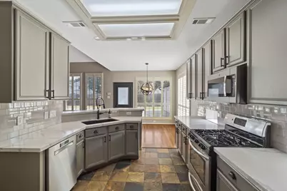 9730 Harrison Lane, Missouri City, TX 77459 - Photo 15