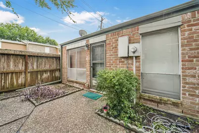 11907 Southlake Drive, Houston, TX 77077 - Photo 23