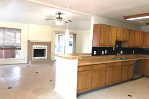 2118 Endicott Ln, Sugar Land, TX 77478 - Photo 3