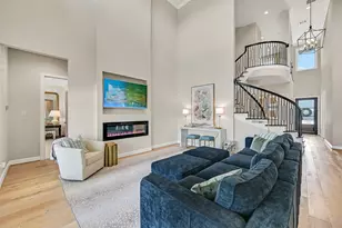 1919 Silver Point Ct, Friendswood, TX 77546 - Photo 3