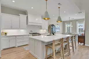 1919 Silver Point Ct, Friendswood, TX 77546 - Photo 13