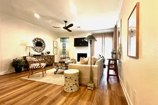 2001 Bering Dr, Houston, TX 77057 - Photo 5