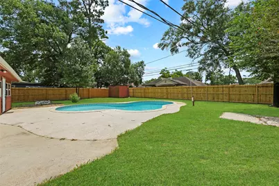 9738 Bayou Woods Drive, Baytown, TX 77521 - Photo 25